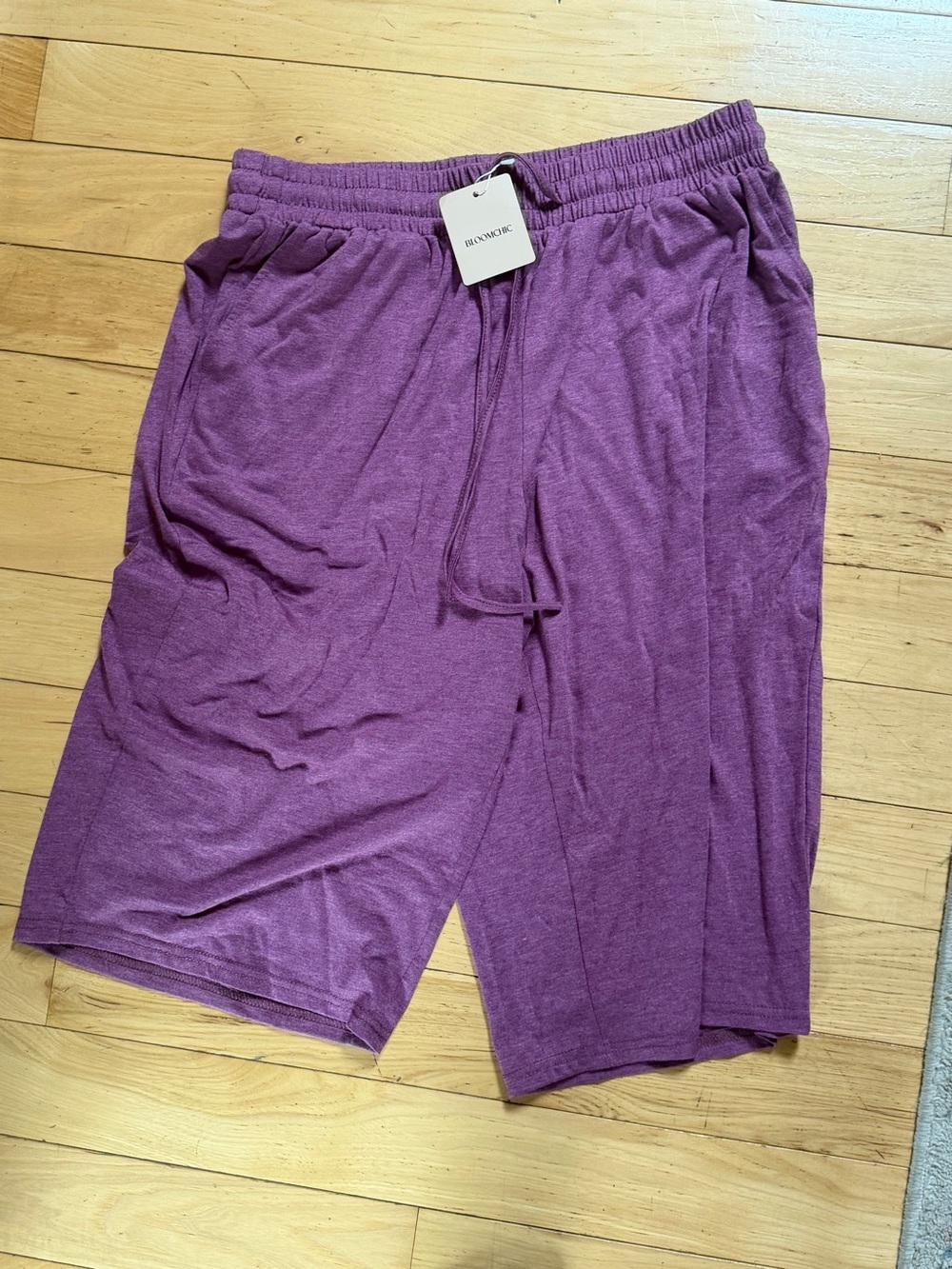 Bloomchic Women’s Relaxed Fit Athletic Shorts Purple Size 12 M US